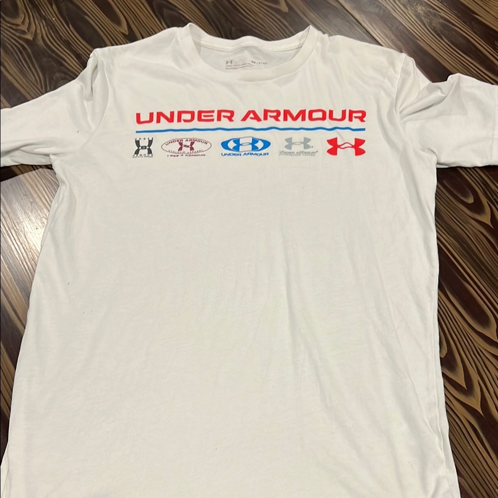 Under Armour White Short Sleeve Tee with Sporty Logo